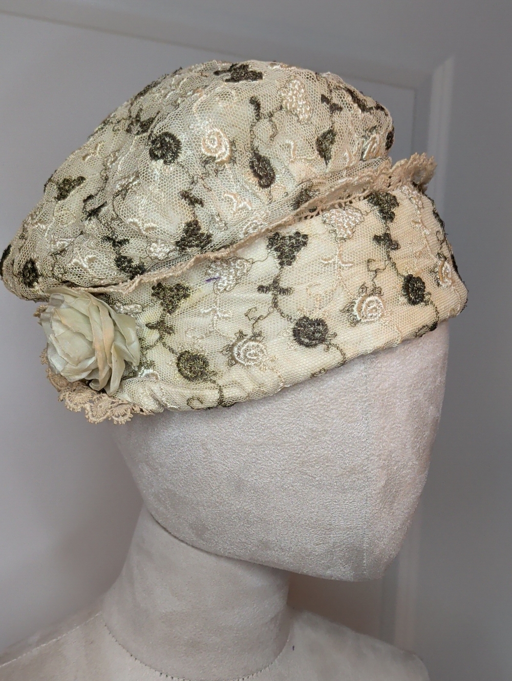 Antique 1920s Lace Boudoir Cap Ivory & Olive Green Floral Rose Accent 20-21"